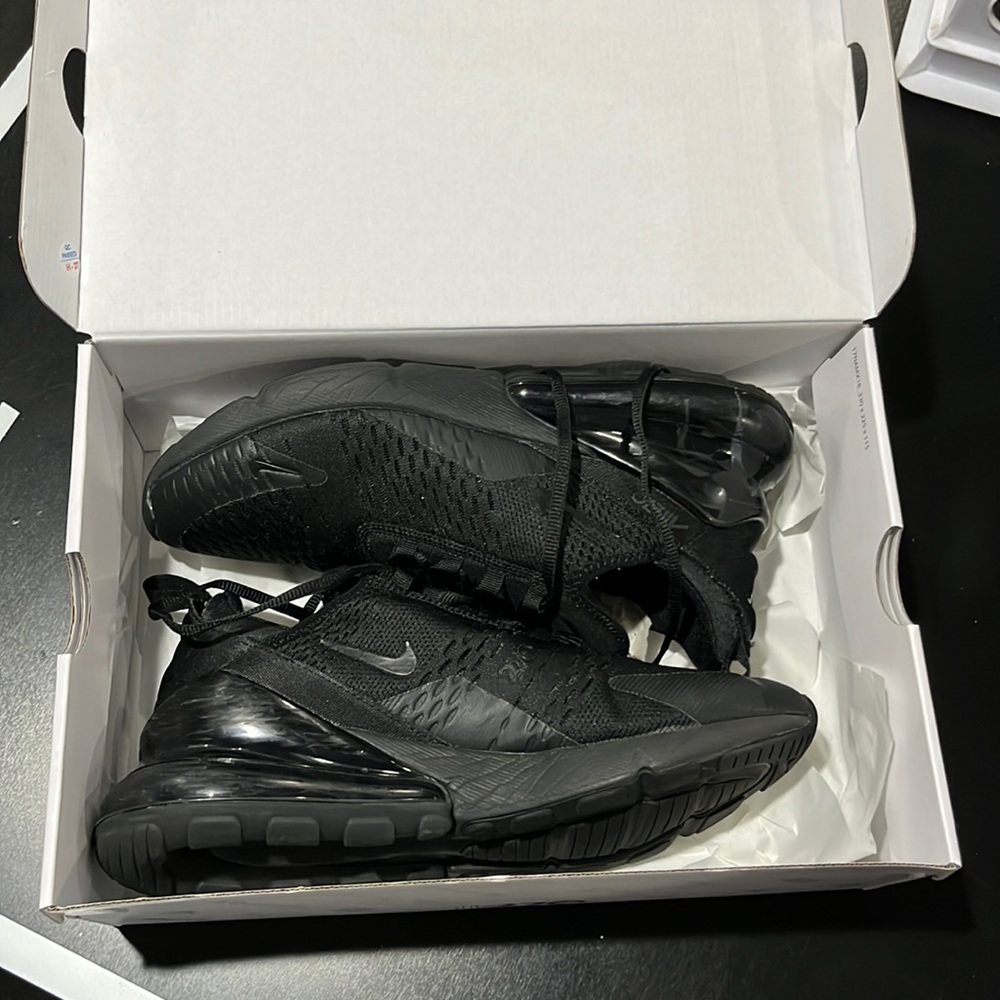 Mens Nike Air Max 270 Black Size 9.5